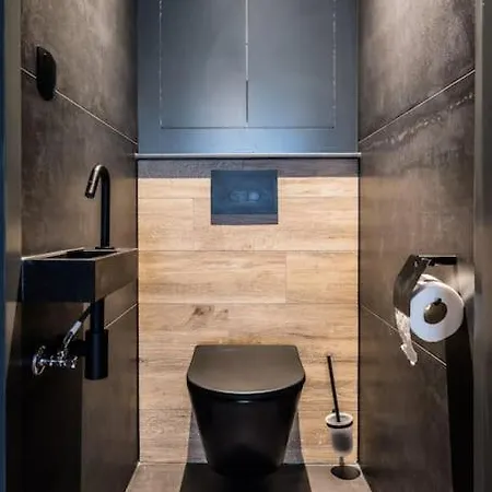 Pinot Noir Apartment *